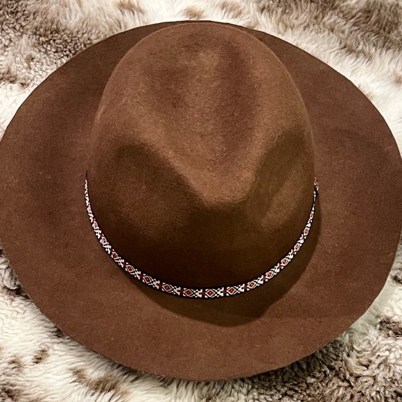 Manhattan Brown Fedora - Picture 2 of 5